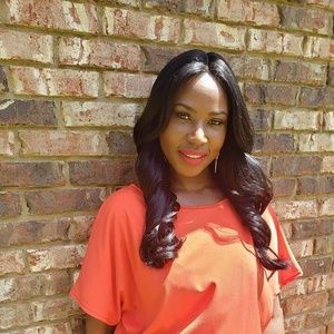 Meet your Posher, Tiara